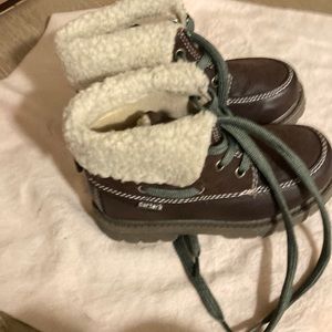 Carters child boots size 10